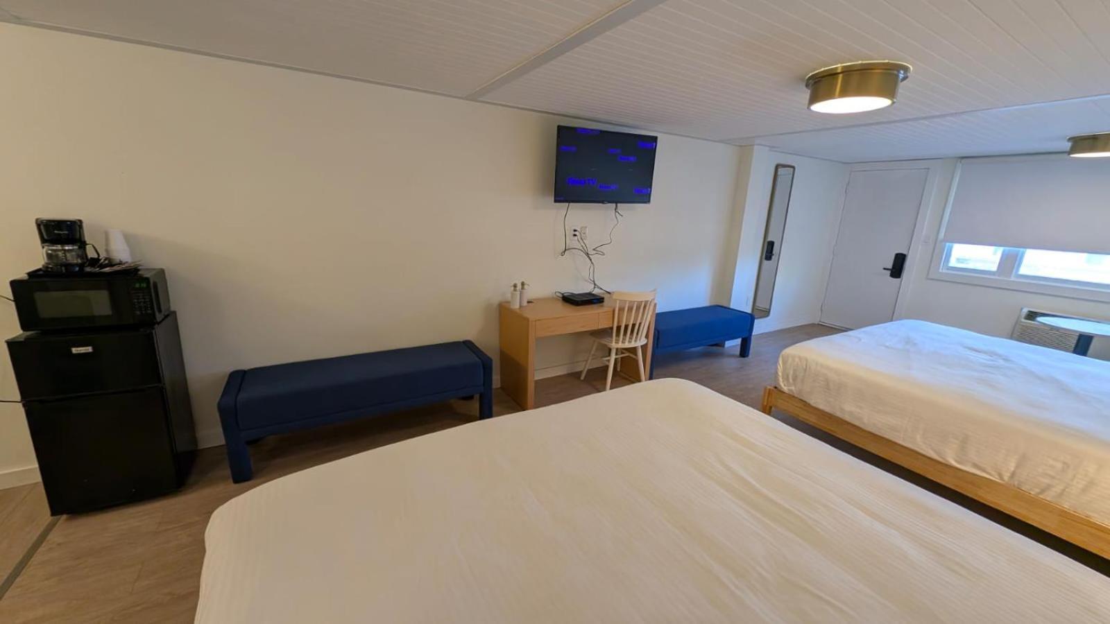 Maple Leaf Inn レークプラシッド エクステリア 写真